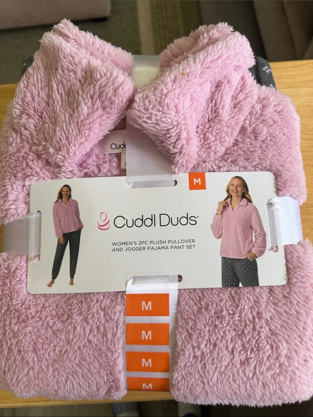 Cuddl Duds Women's Plush Pullover and Jogger Set in Light Pink